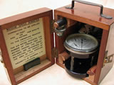 Negretti & Zambra London, upright model of air meter